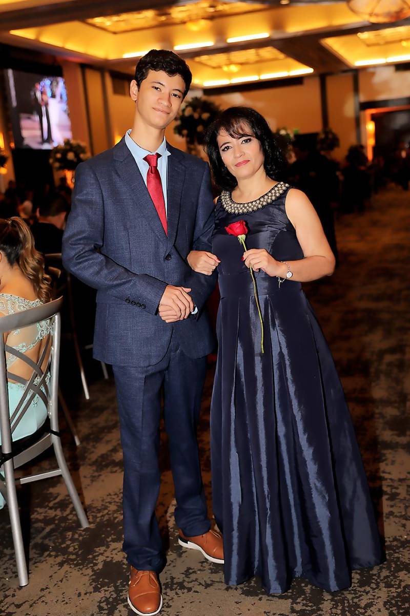 Adrik Andino y Karla Rivas.