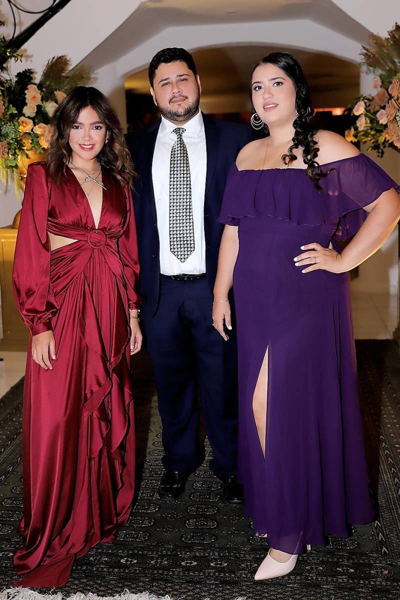 Así fue la boda de Próspero Castellanos y María Isabel Simón