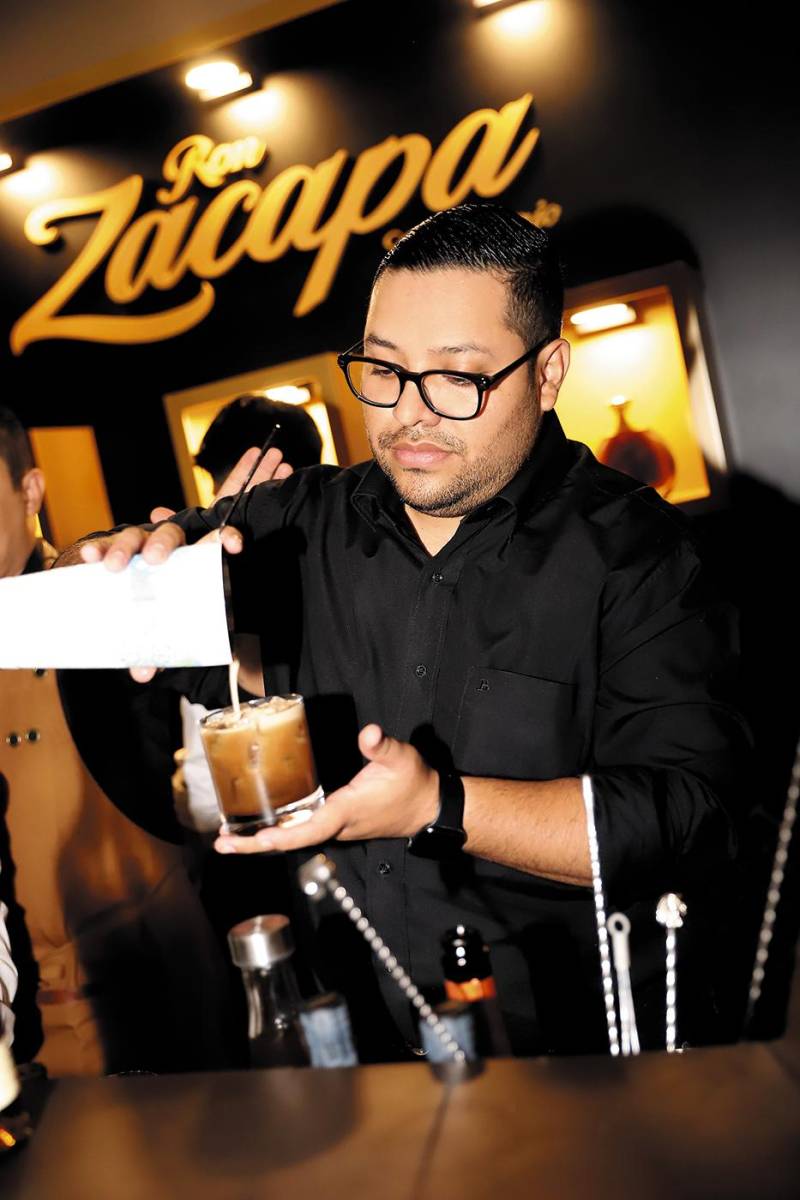 Los invitados disfrutaron bebidas a base de Ron Zacapa
