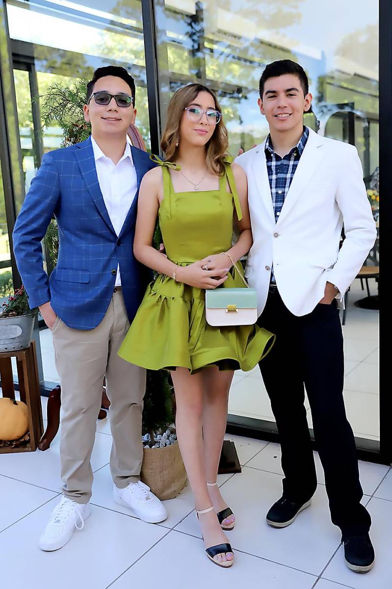 Clifford Haughton, Maya Pineda y Angel Méndez