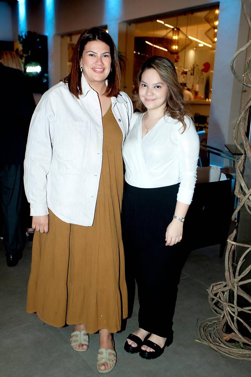 Ana Euceda y Daniela Montoya.