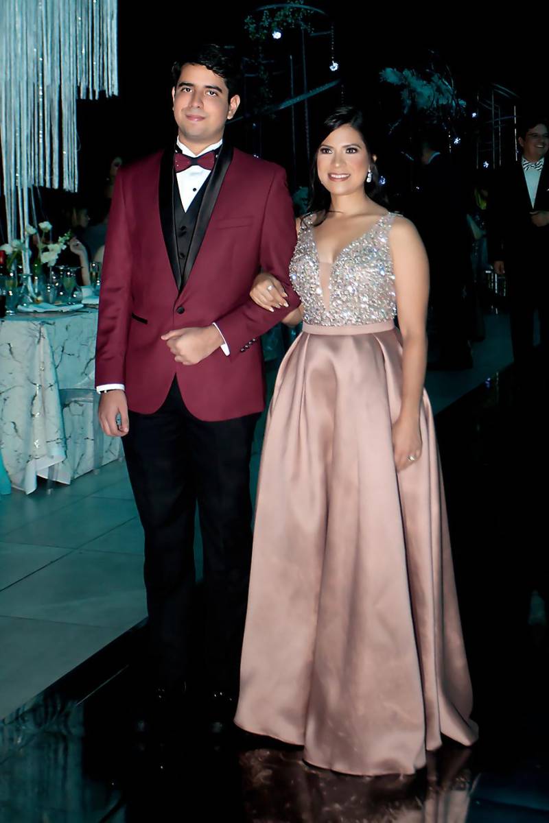 Elías y su madre Ericka Huete.
