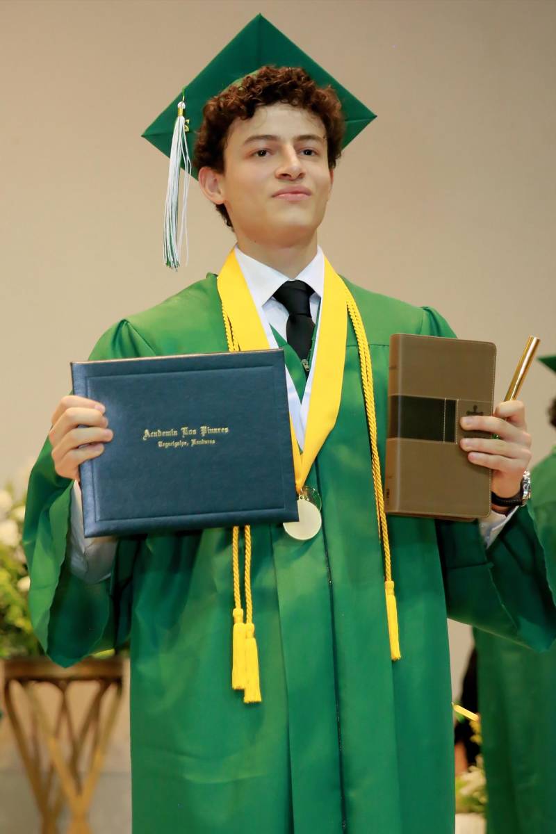 Graduación 2026 de la Academia Los Pinares