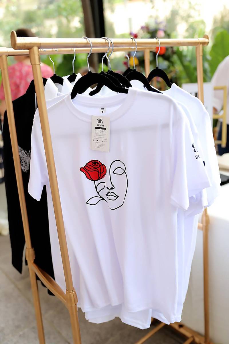 Delicada t-shirt de Boro