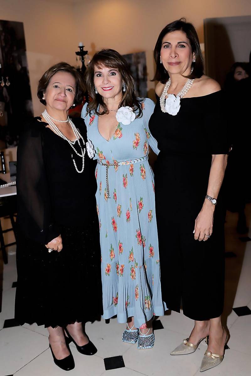 Mary Handal, Elena Faraj y Gina Larach