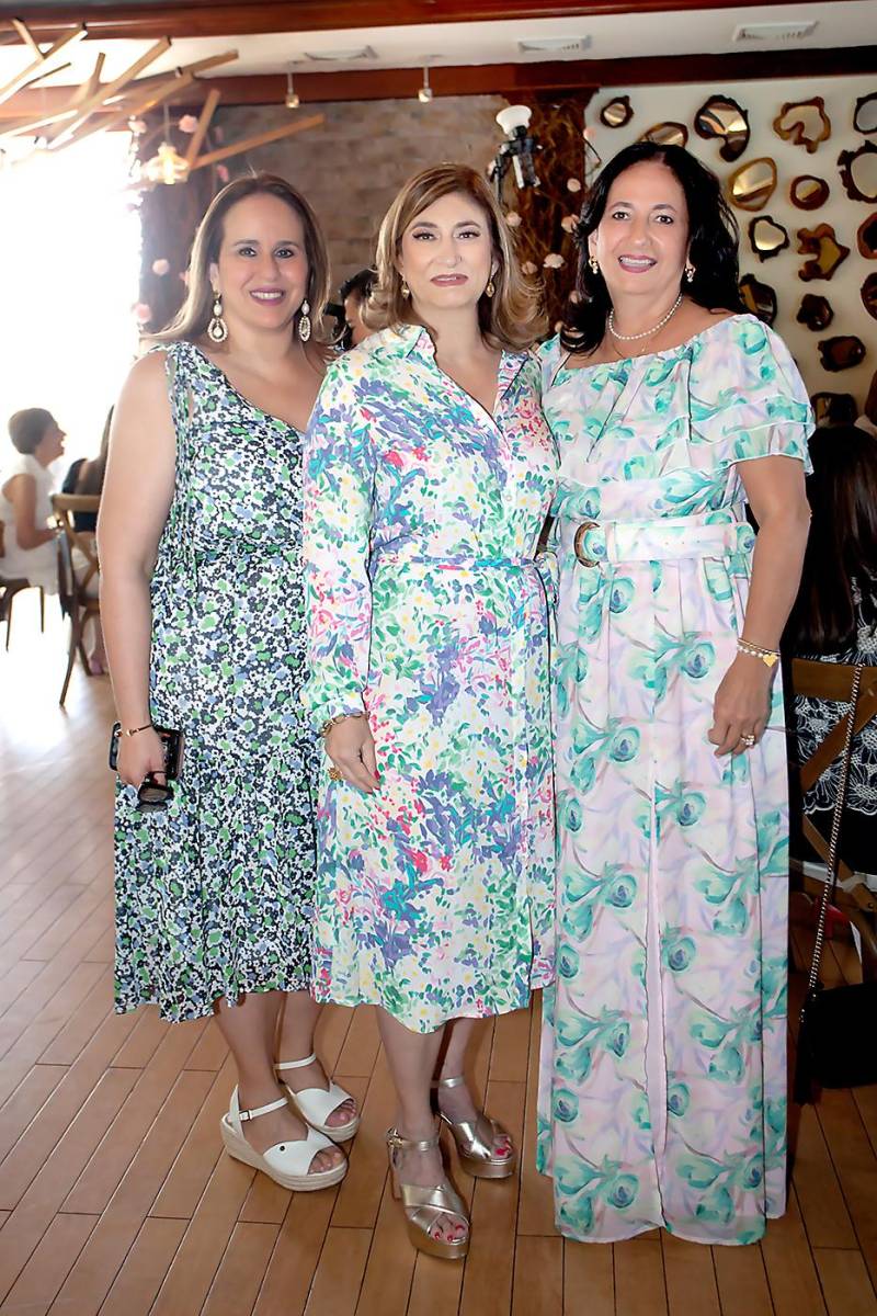 Jazmín Faraj, Yadira Andonie y Julieta Andonie
