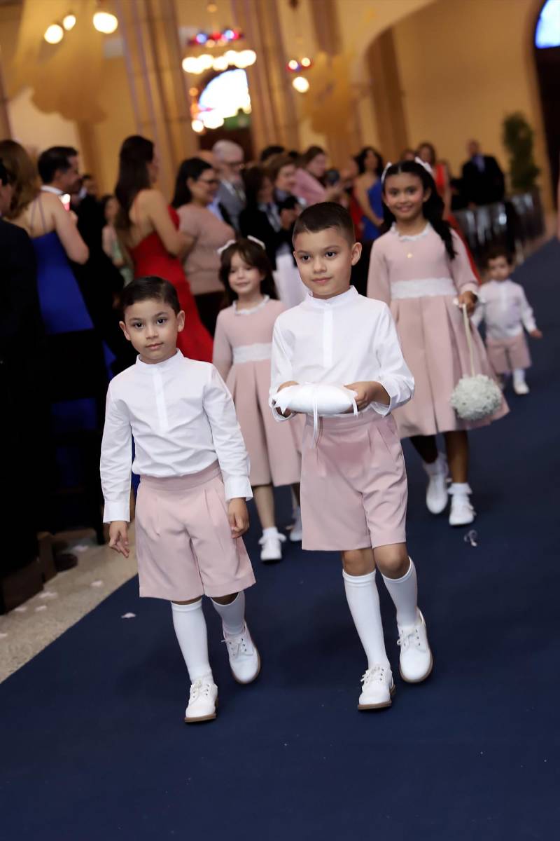 Así fue la boda de Jennifer Victoria Umanzor y Antonio Molina Bendeck