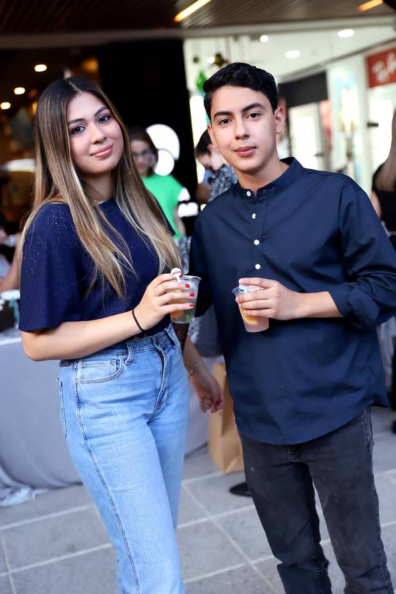 Isabella Rivas con Isaac Gómez