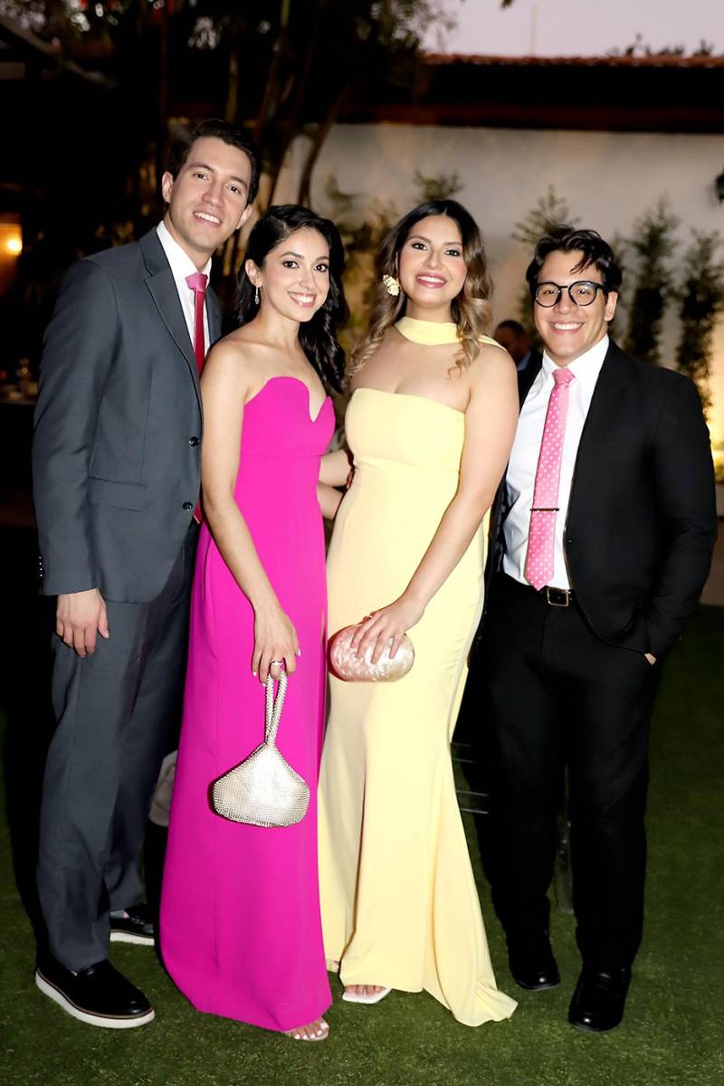 Juan Diego Ramirez, Ada Rivera, Ariana Lucía Rivera y Miguel Andrés Ramírez