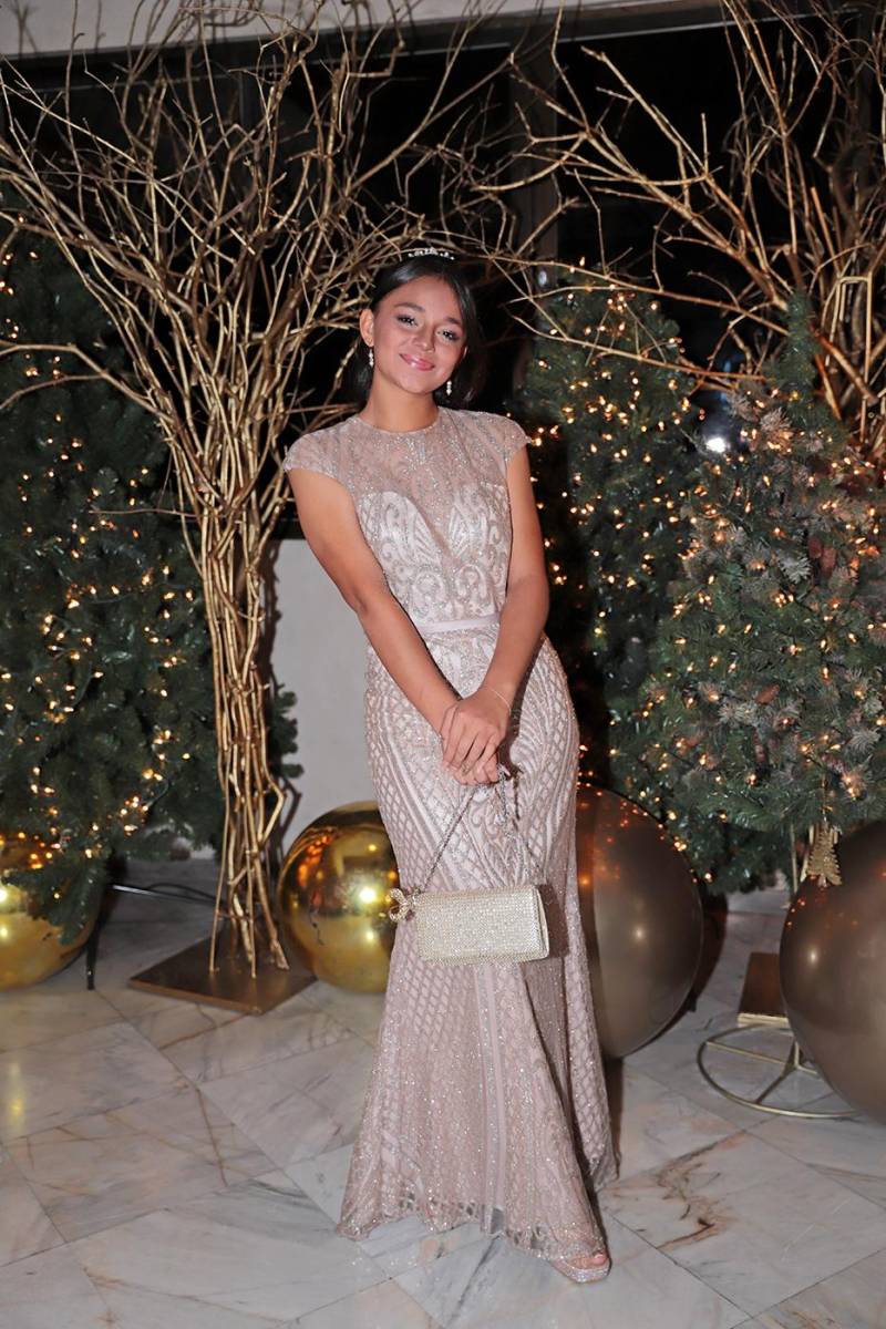 Looks de la prom 2024 del Instituto Sagrado Corazón
