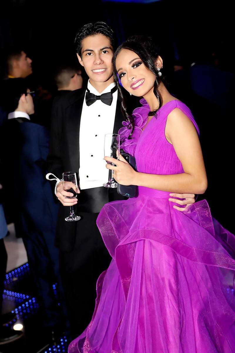 Carlos Peralta e Isabella Acosta
