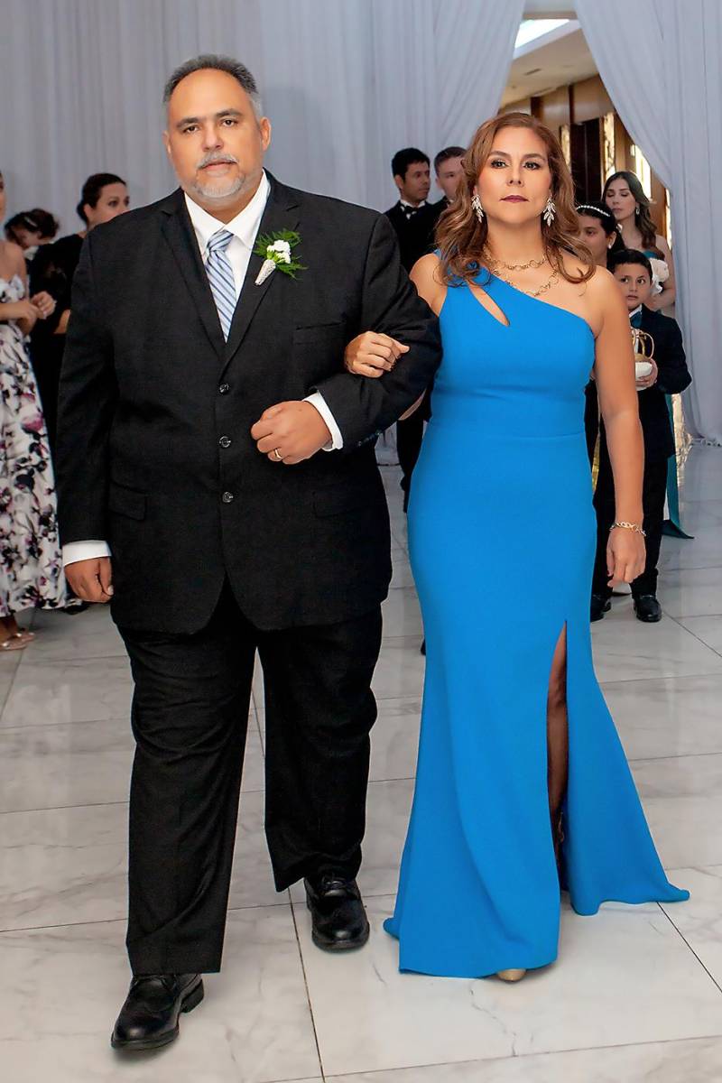 Roberto y Joyce Faraj de Andonie, padrinos de boda.