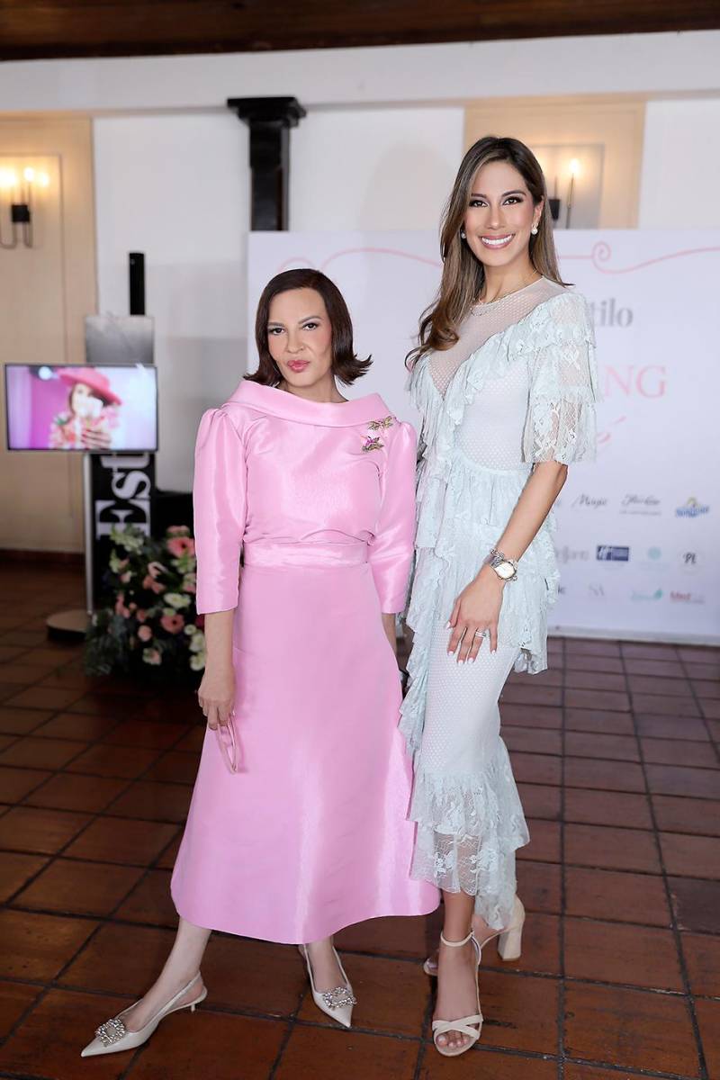 Blanca Bendeck y Ana Alvarenga. Blanca Bendeck y Ana Alvarenga.