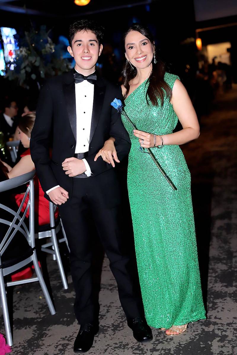 Marco Molina y Tania Romero.
