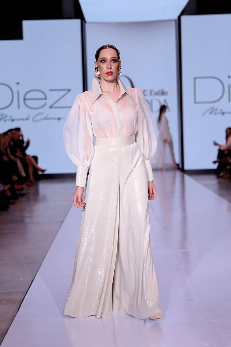 Diez por Miguel Chong en Bac Estilo Moda 2025