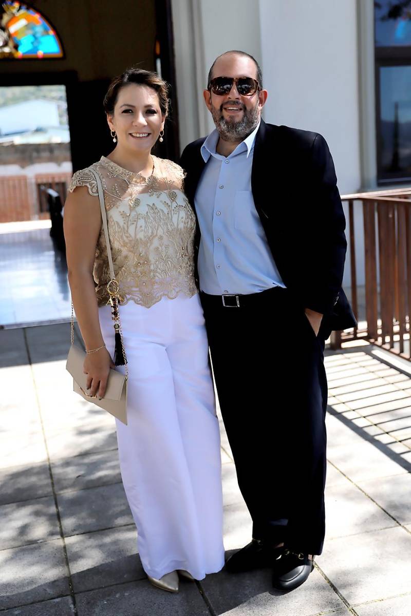 Arlen Deras y Giovanni Rivera