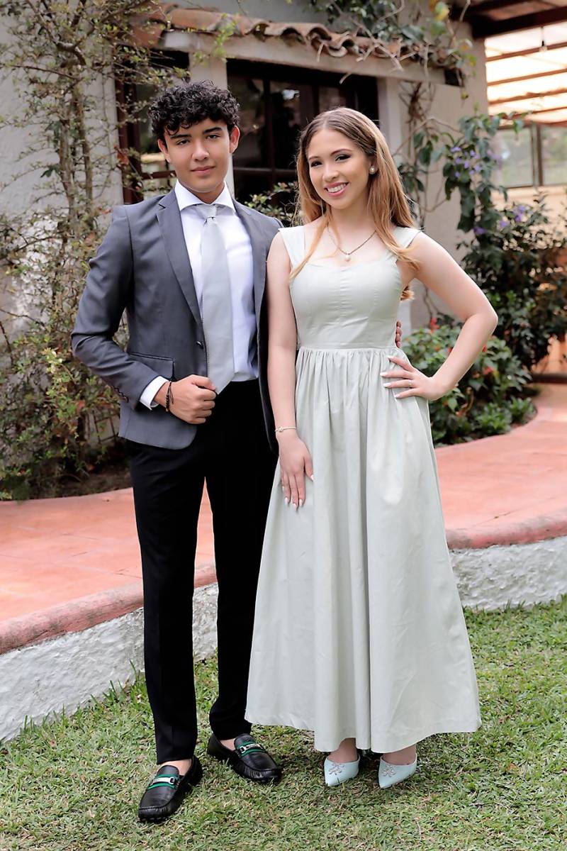 Diego Oliva y Estefanía López. 
