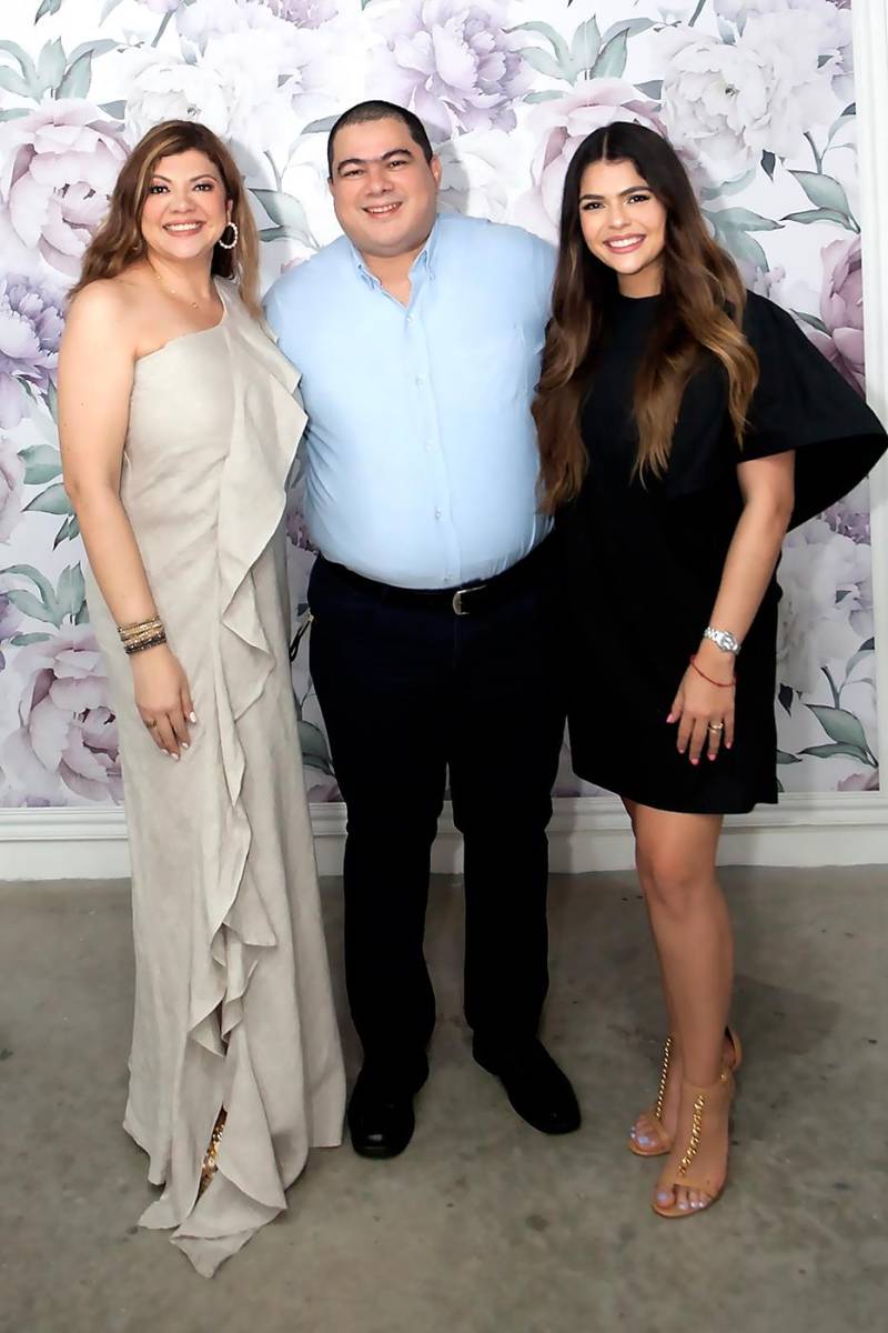 Jenny Ordoñez, Daniel Inestroza y Ana Raquel Maradiaga.