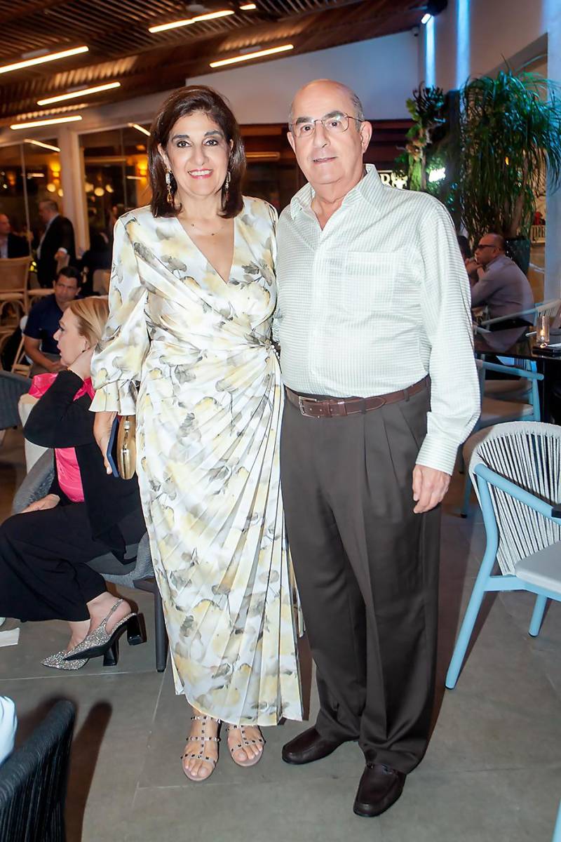 Maribel y George Andonie.