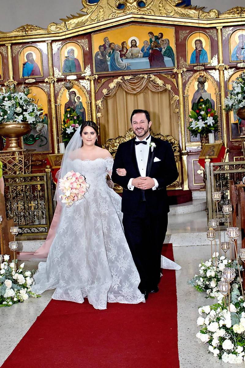 La boda religiosa de Francisco Mata y Fabiola Larach