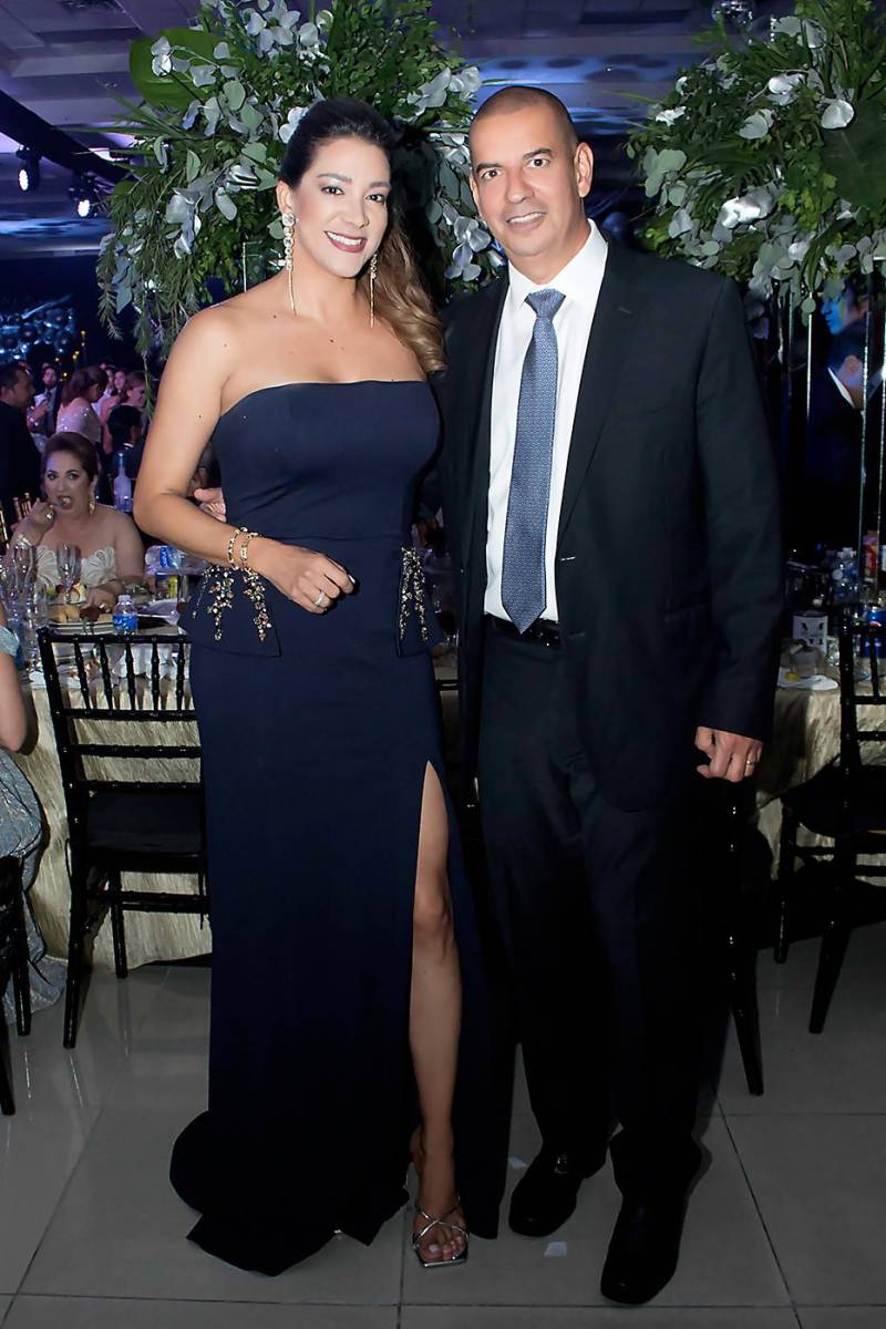 Elke y Ricardo Ictech.