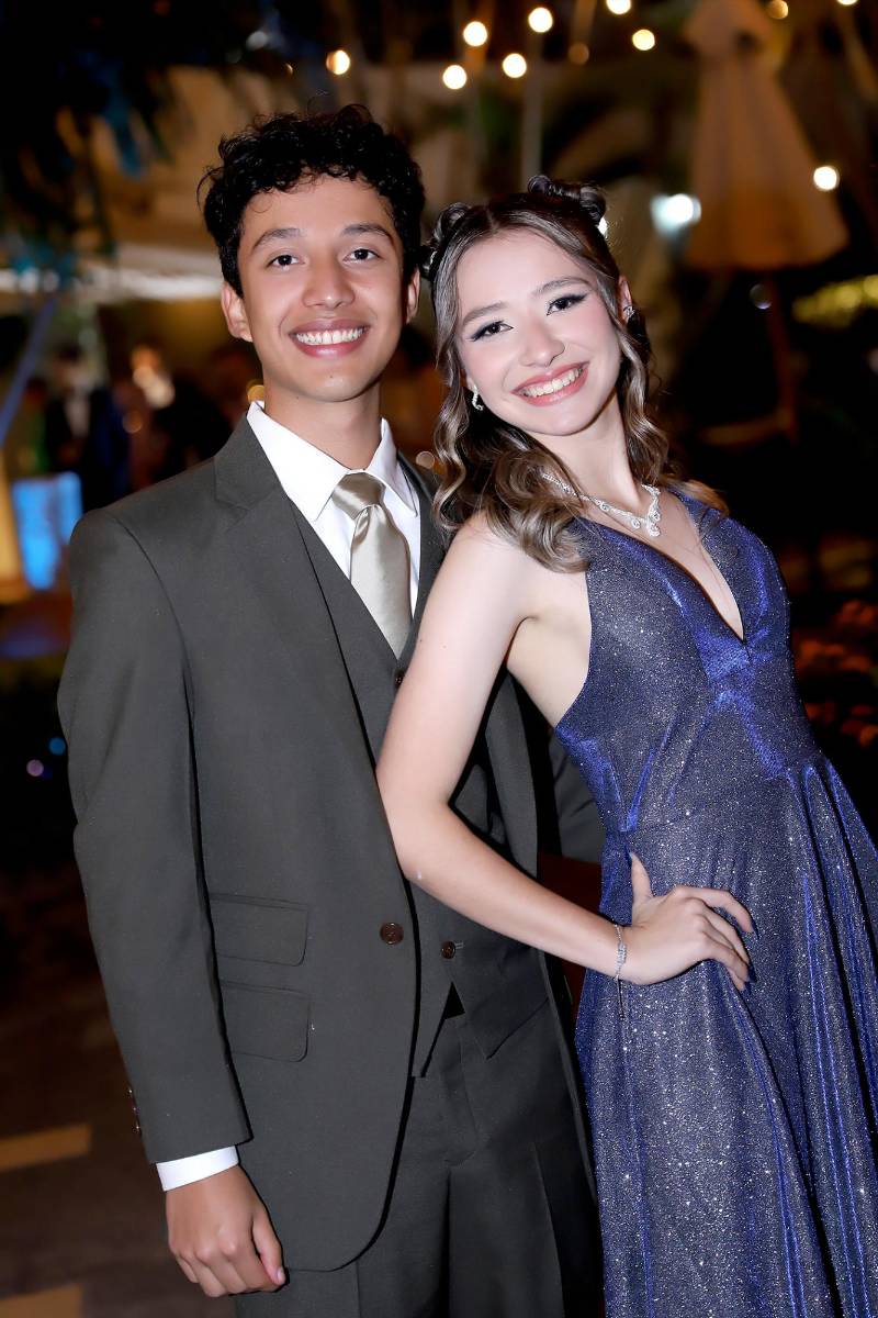 Fiesta de la prom 2025 del Instituto San José del Carmen