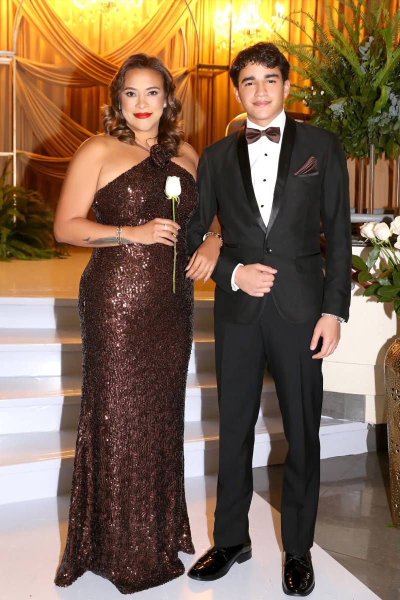 Matías Cruz y su madre Liliam Riera. 