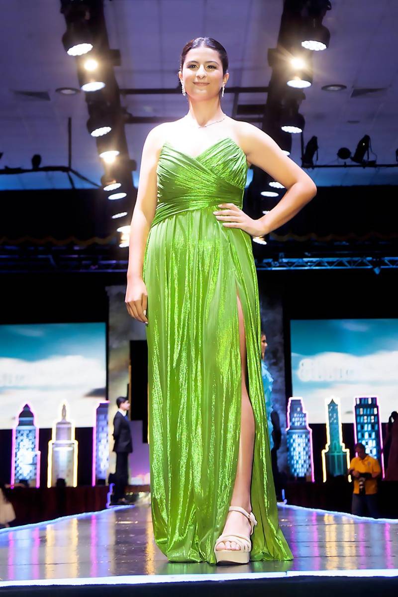 Fashion Show de la EIS 2024