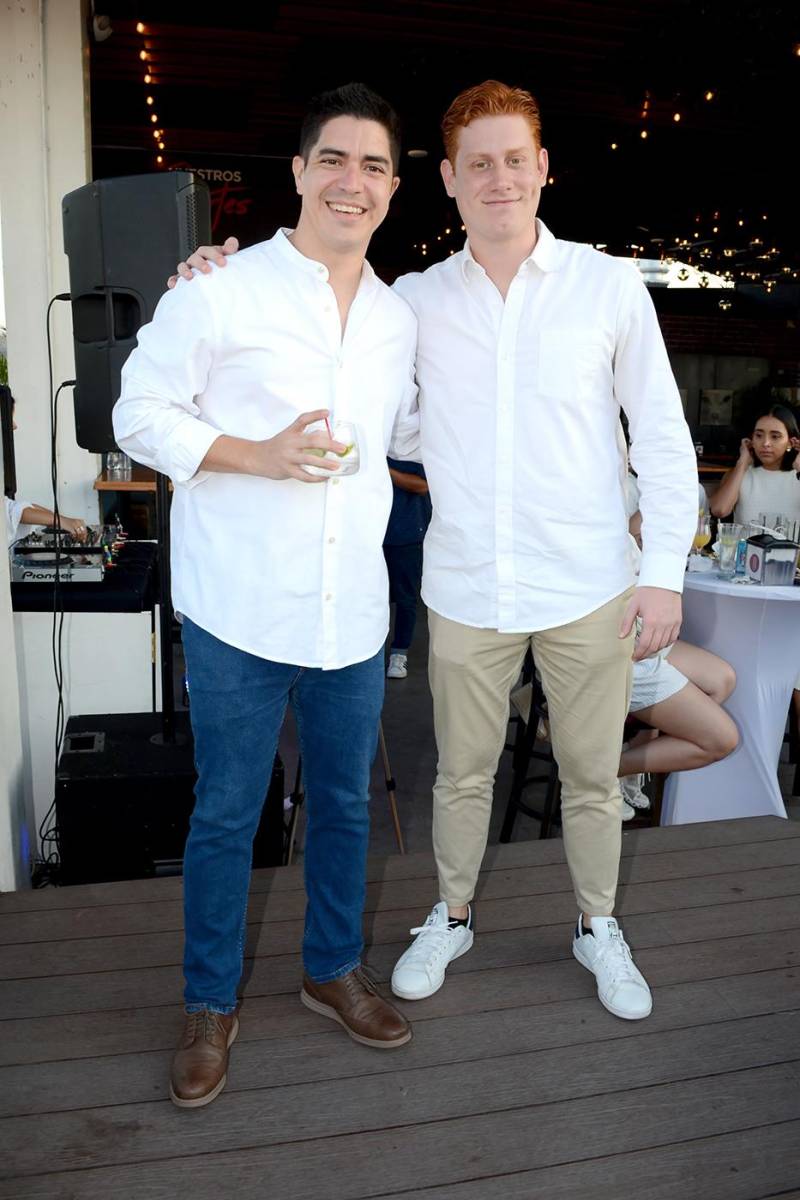 Así se vivió la White Party de Finca 8 y Galeano