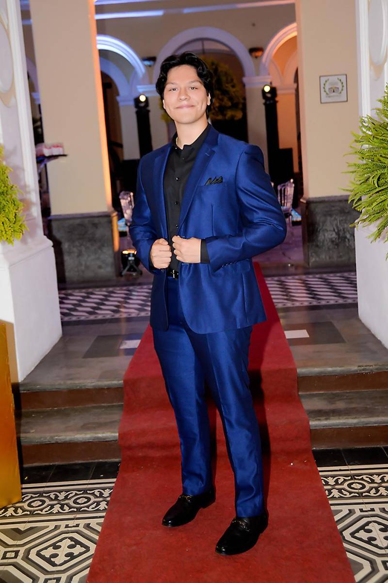 Adrián Leal.