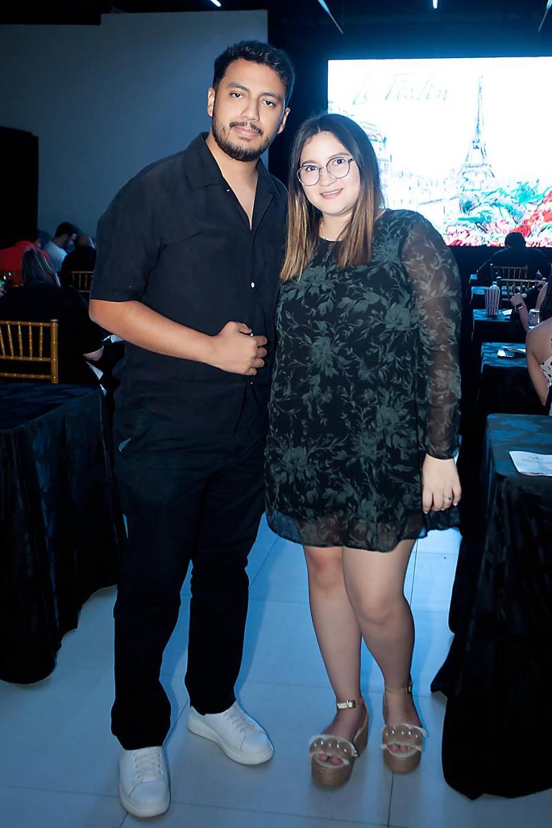 Jonathan Carbajal y Margie Aegenbarth