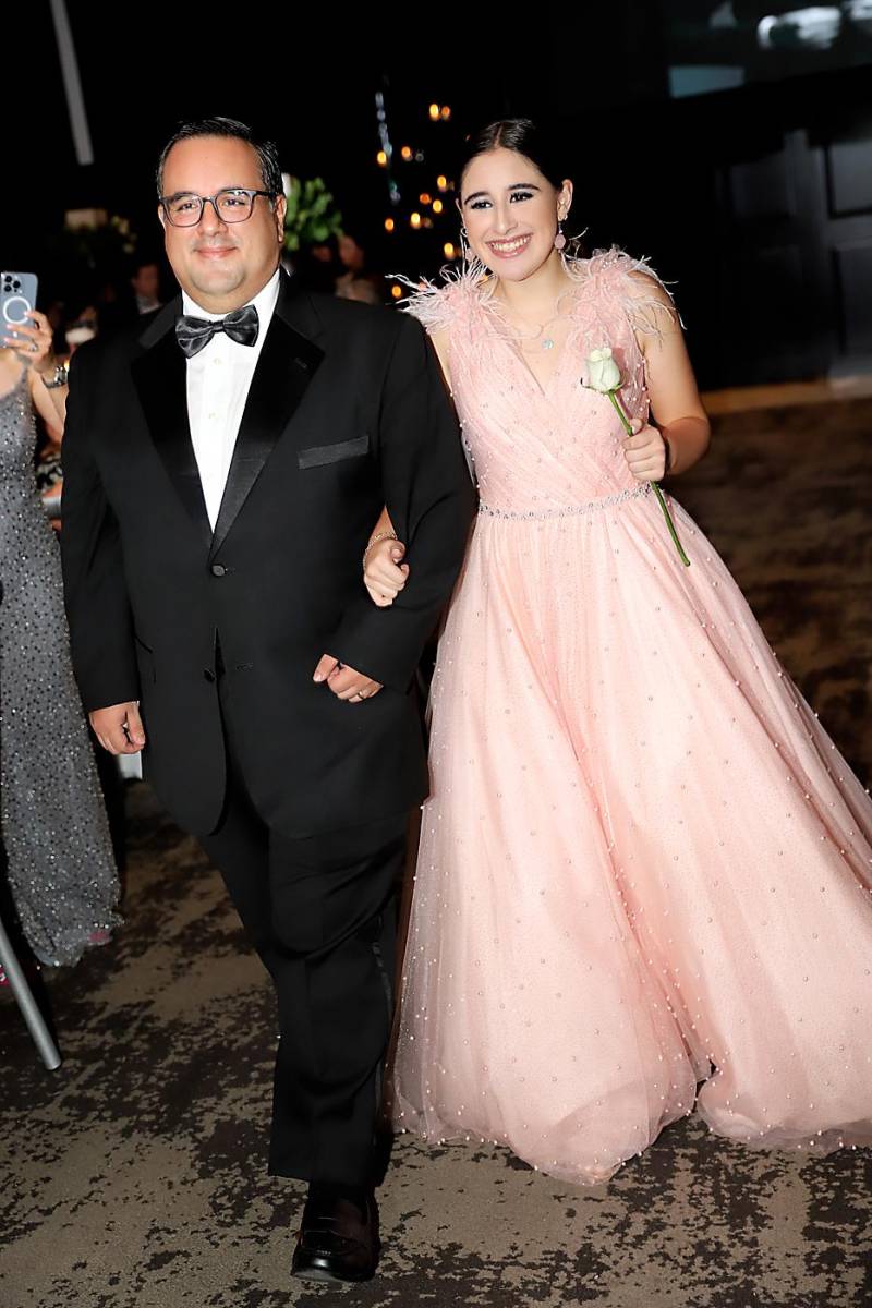 Rodrigo Mazariegos y Nia Mazariegos