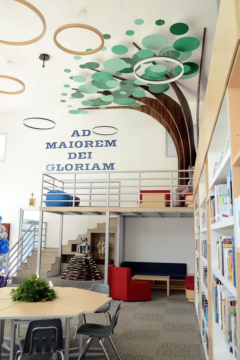 La inauguracion del Learning Center de Macris School