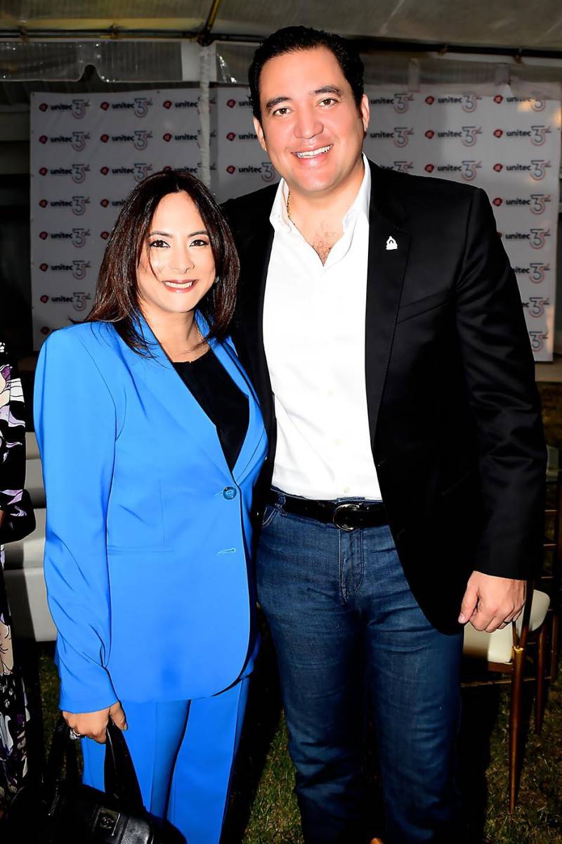 Marcela y Héctor Manuel Zelaya