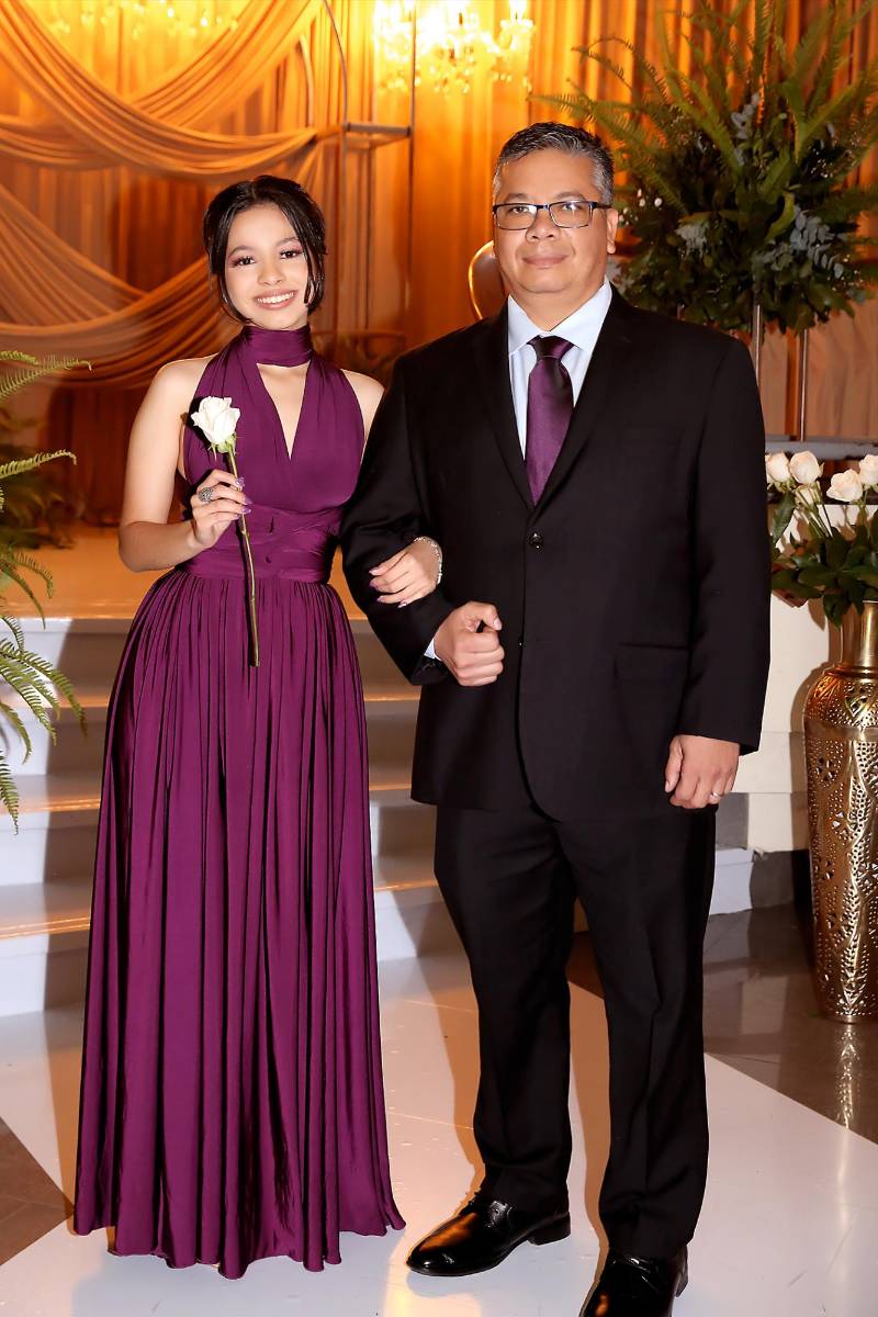 Valeria Mejía y su padre José Mejía.