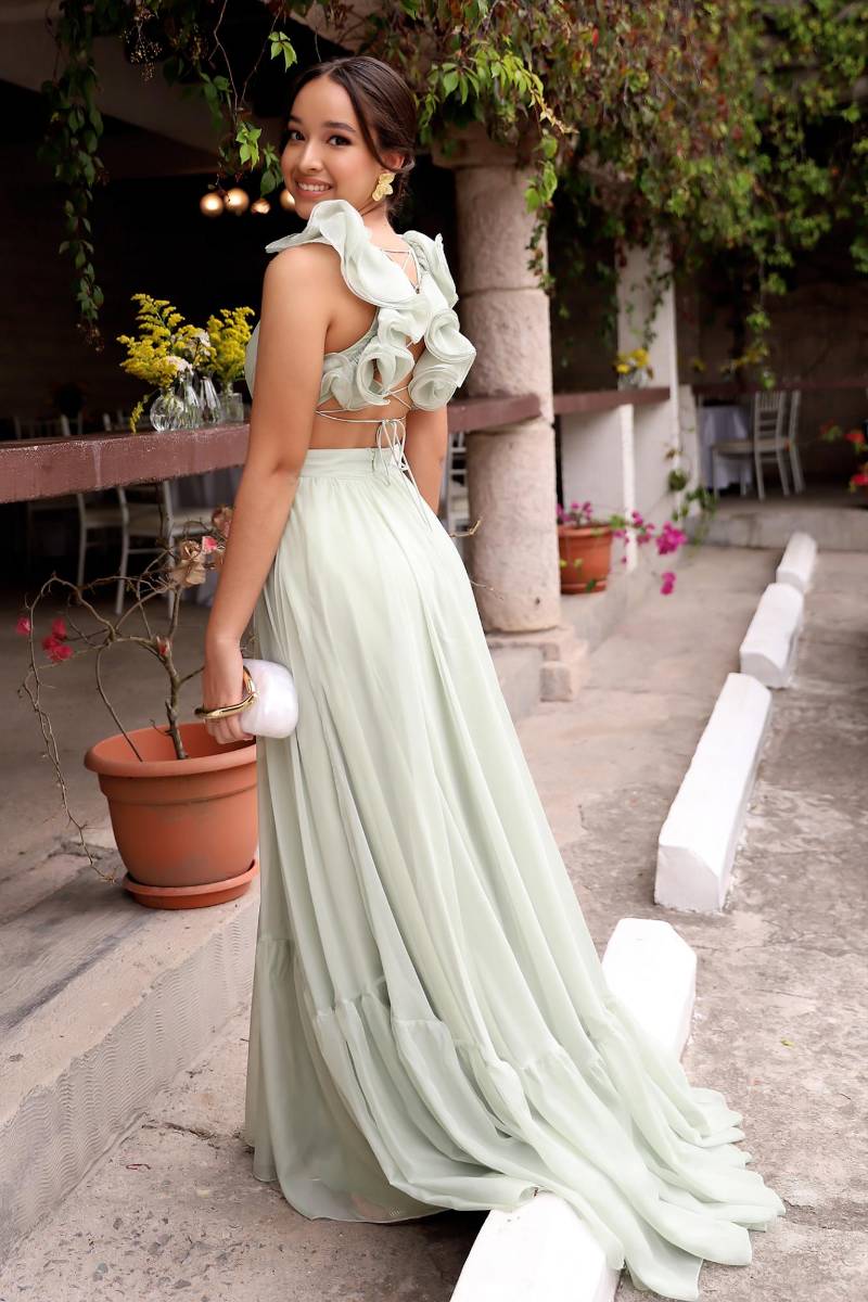 Anna Flores