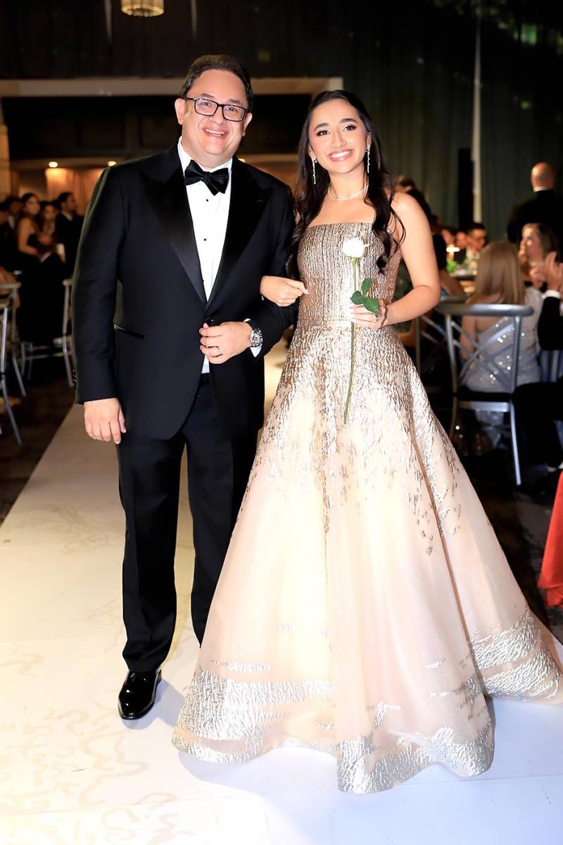 Olban y Valentina Valladares.