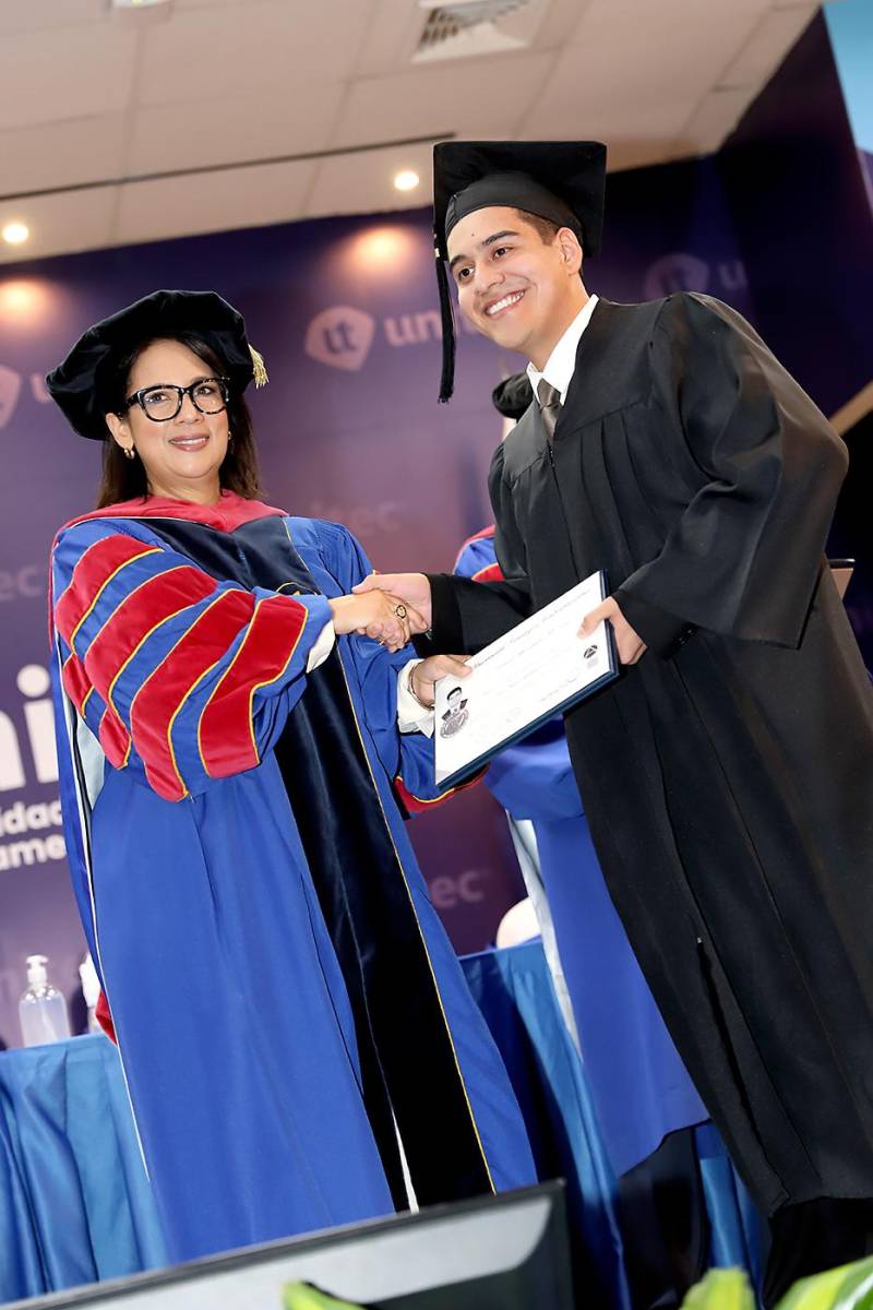Graduaciones de Pregrado de UNITEC TGU 2025