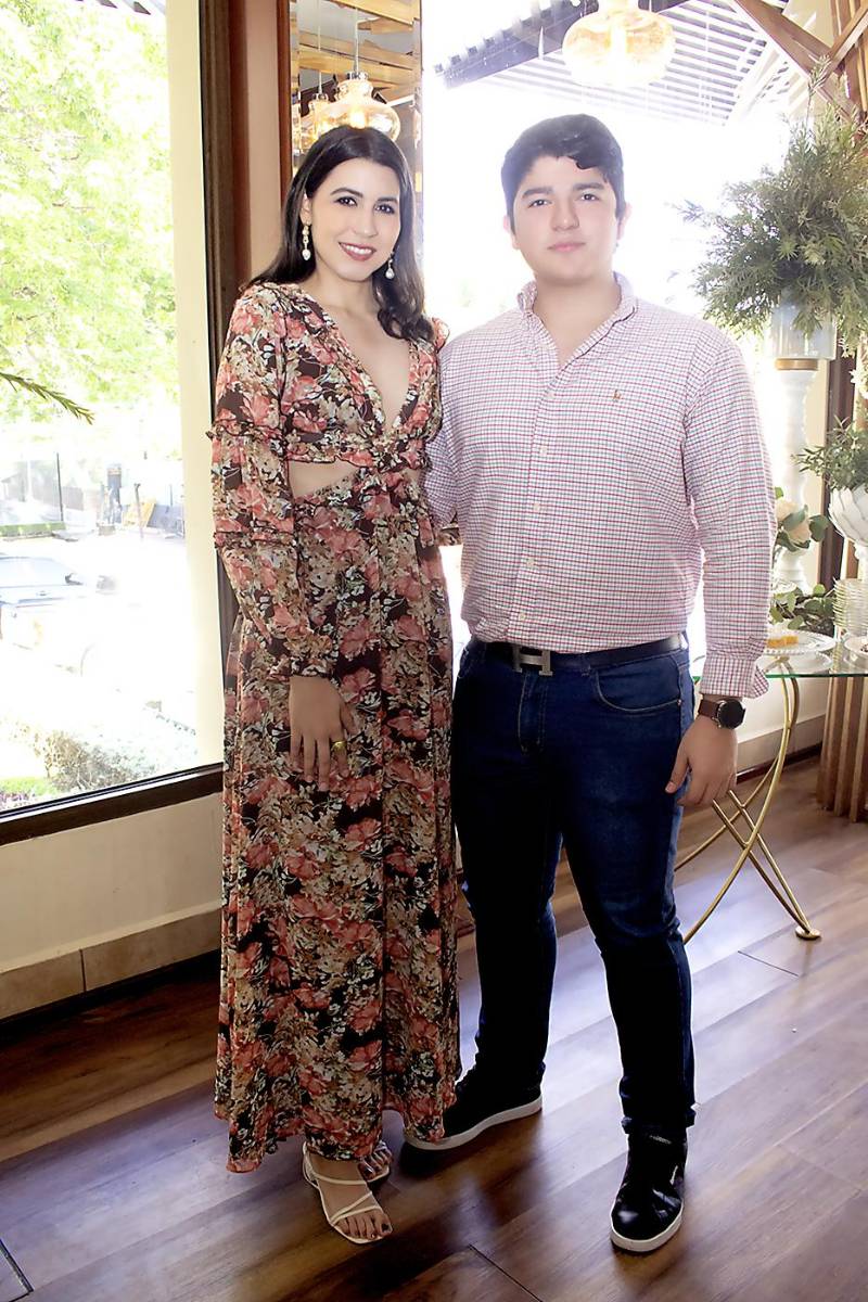 Marcela Zacapa y Carlos Hernández 