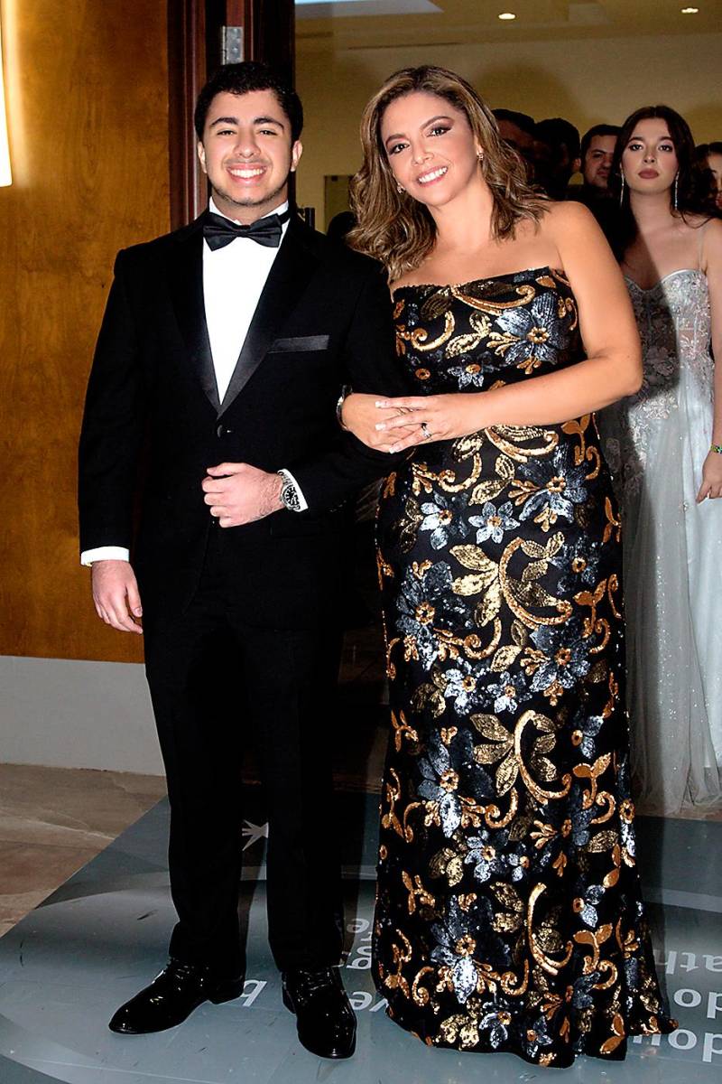 Jorge Elías Canahuati y Rosemary Zablah.