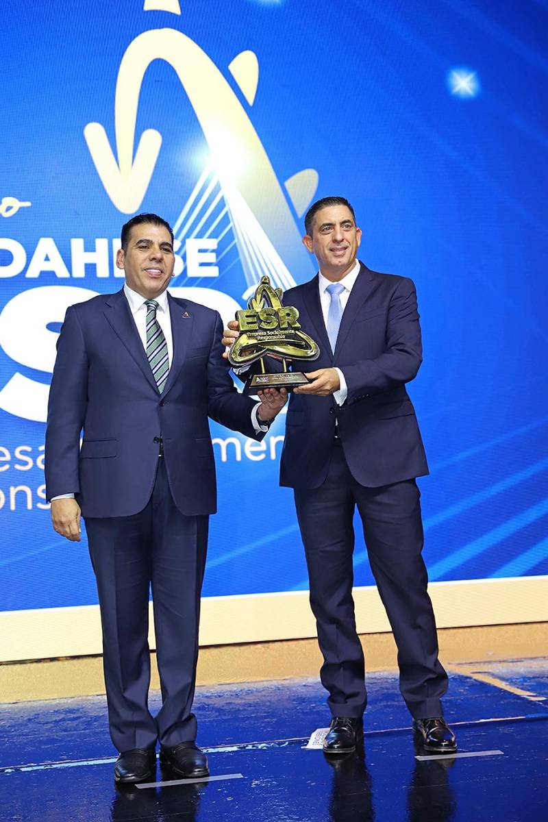 FUNDAHRSE premia a empresas socialmente responsables
