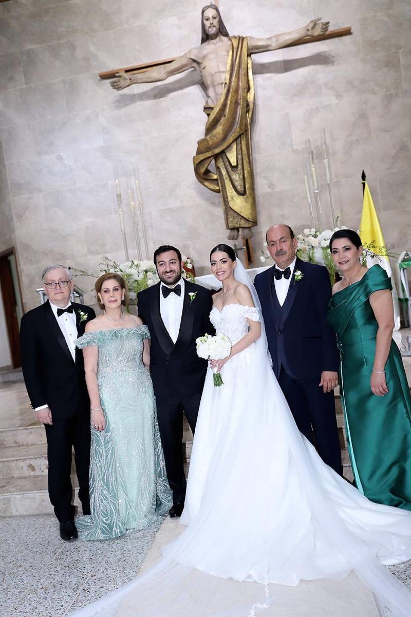 El “sí, acepto” de Victoria Khury y Víctor Kafati