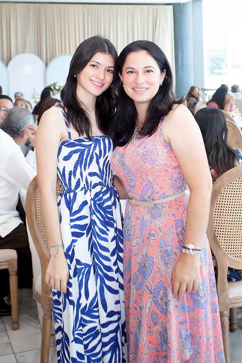 Kristhel y Bessy Sabillón.