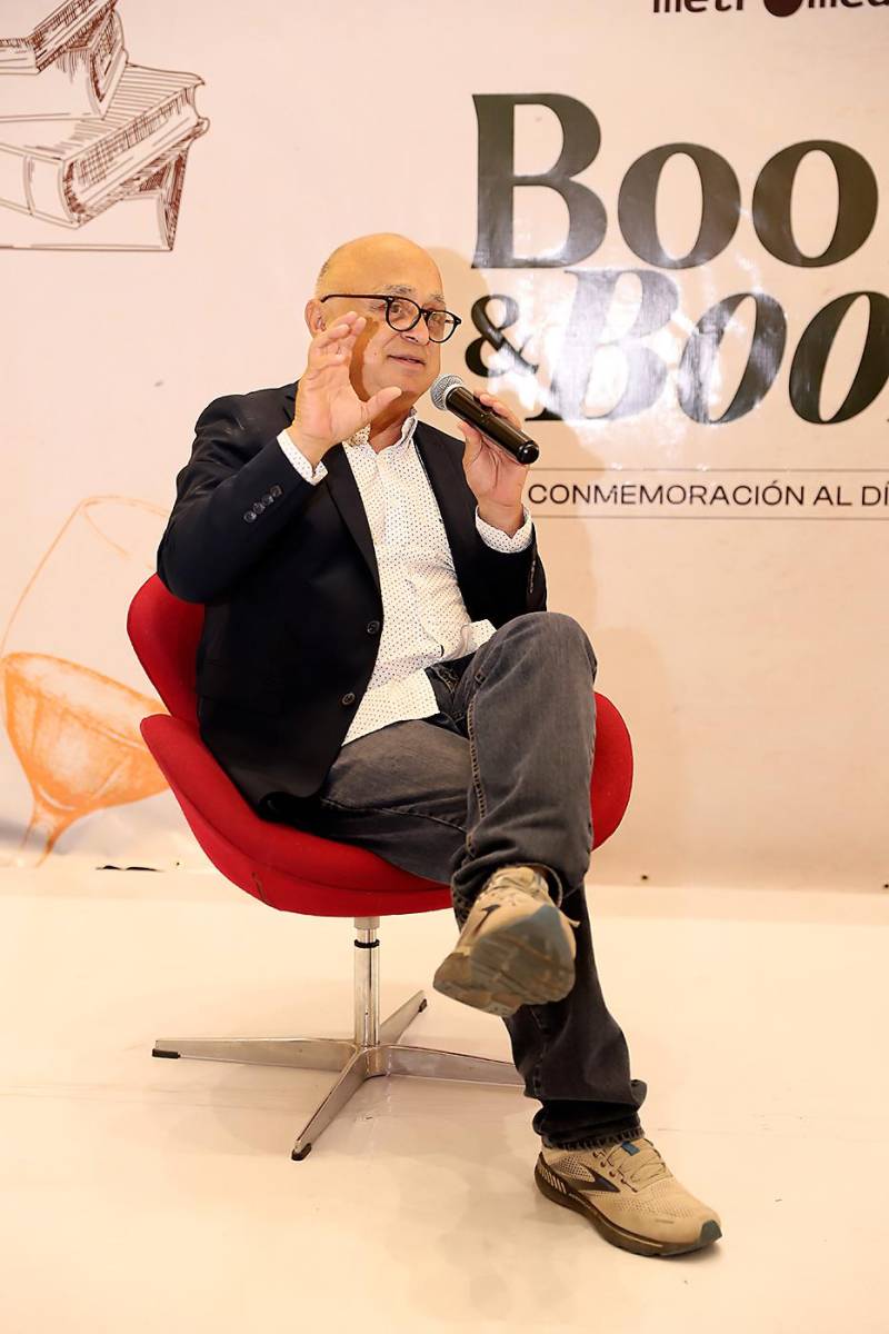 Multiplaza y Revista Estilo Presentaron Book n’ Booze 2025
