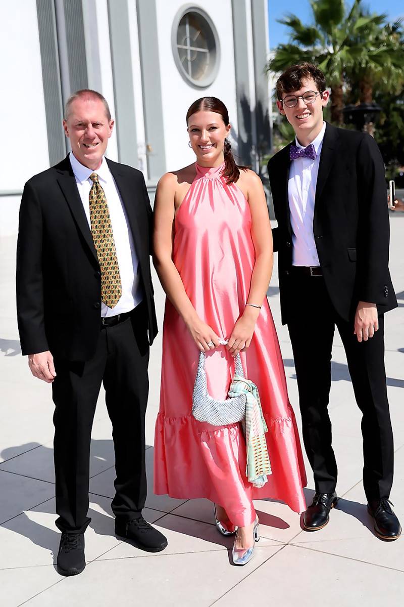 Chris Herzog con sus hijos Margot y Phillip Herzog