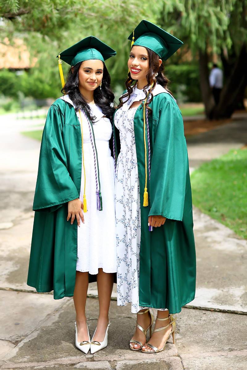 Natalia Sandoval y Gabriela Medina