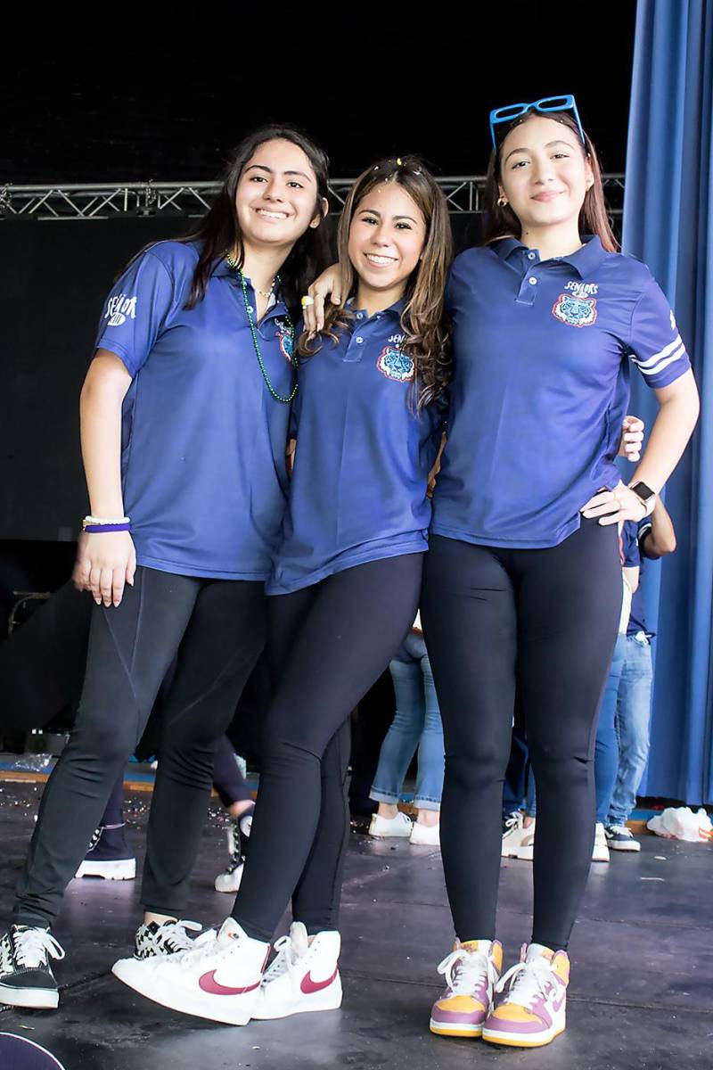 Emila Gravina, Ana Paola Urbina y Kamila Valladares.