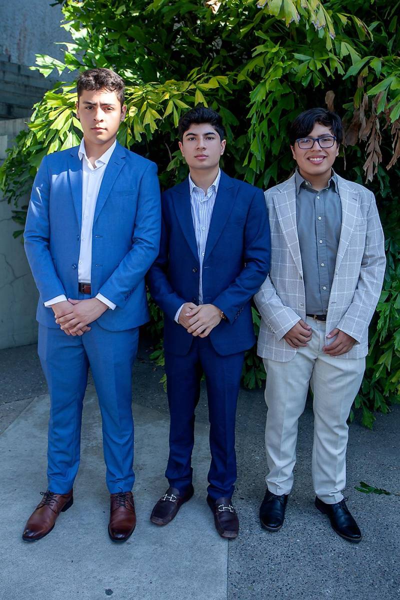 Carlos Altamirano, Carlo Fúnez y Leónidas Bobadilla.
