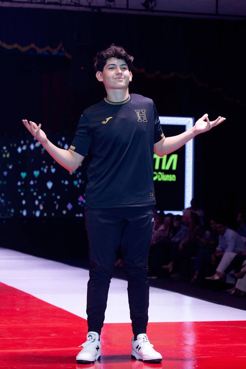 Senior Fashion Show “Ace of Style” de la Escuela Internacional Sampedrana 2025