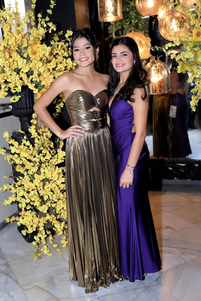 Fiesta de la prom 2025 de DelCampo School